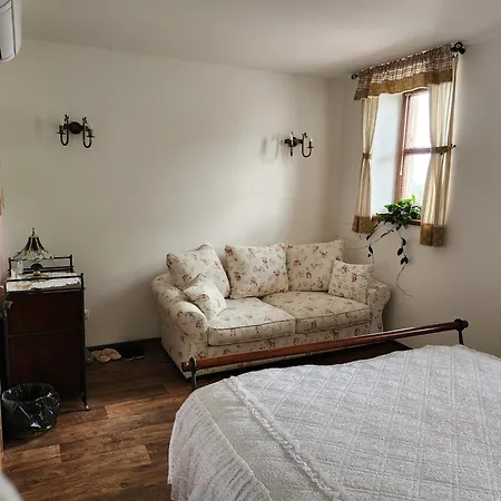 Hospudka Na Trucovne Sázava