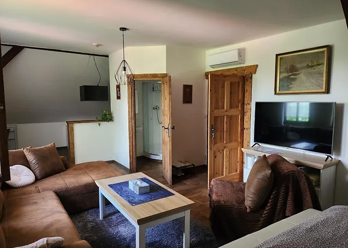 Hospudka Na Trucovne منزل للإقامة